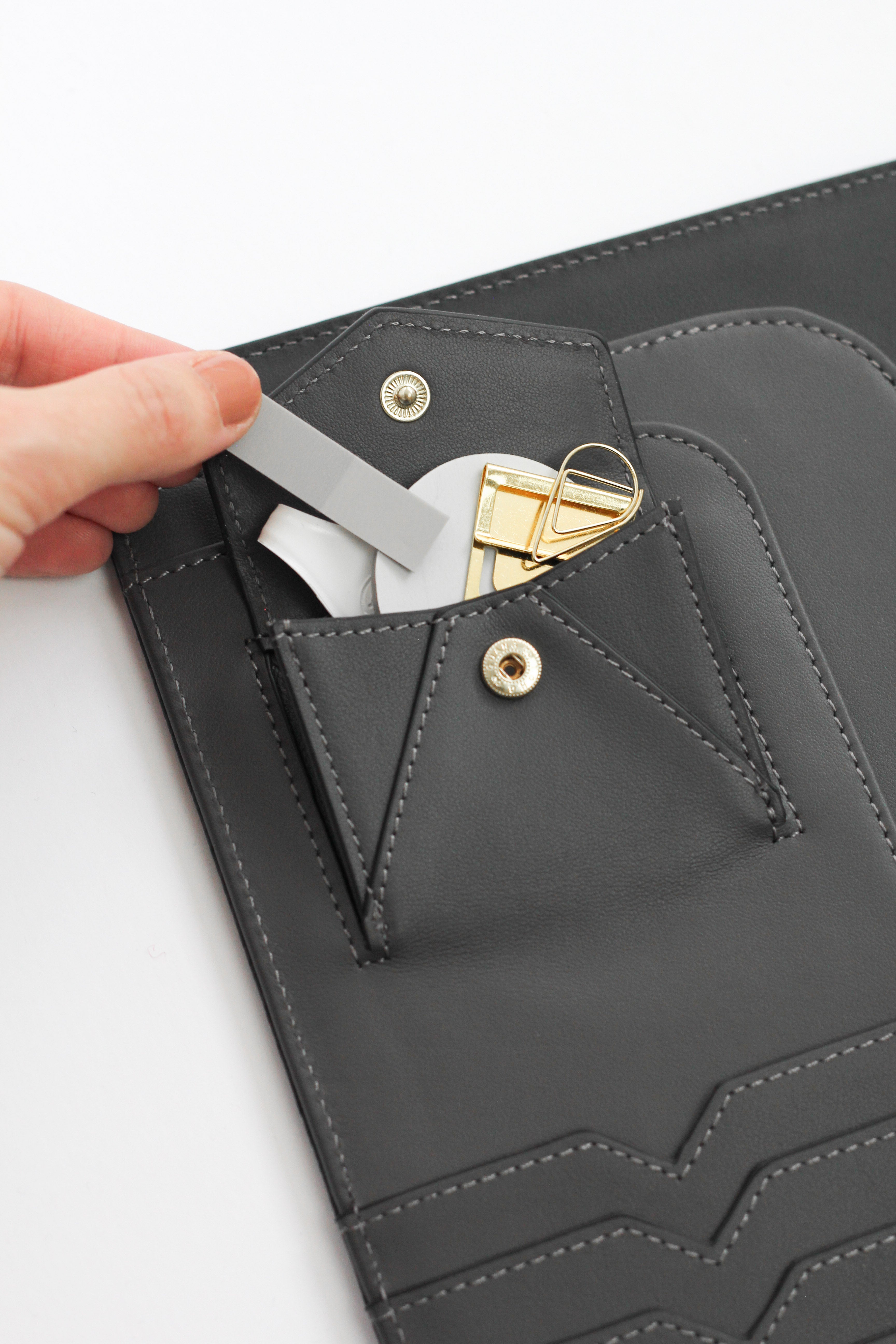 leather planner with pocket 