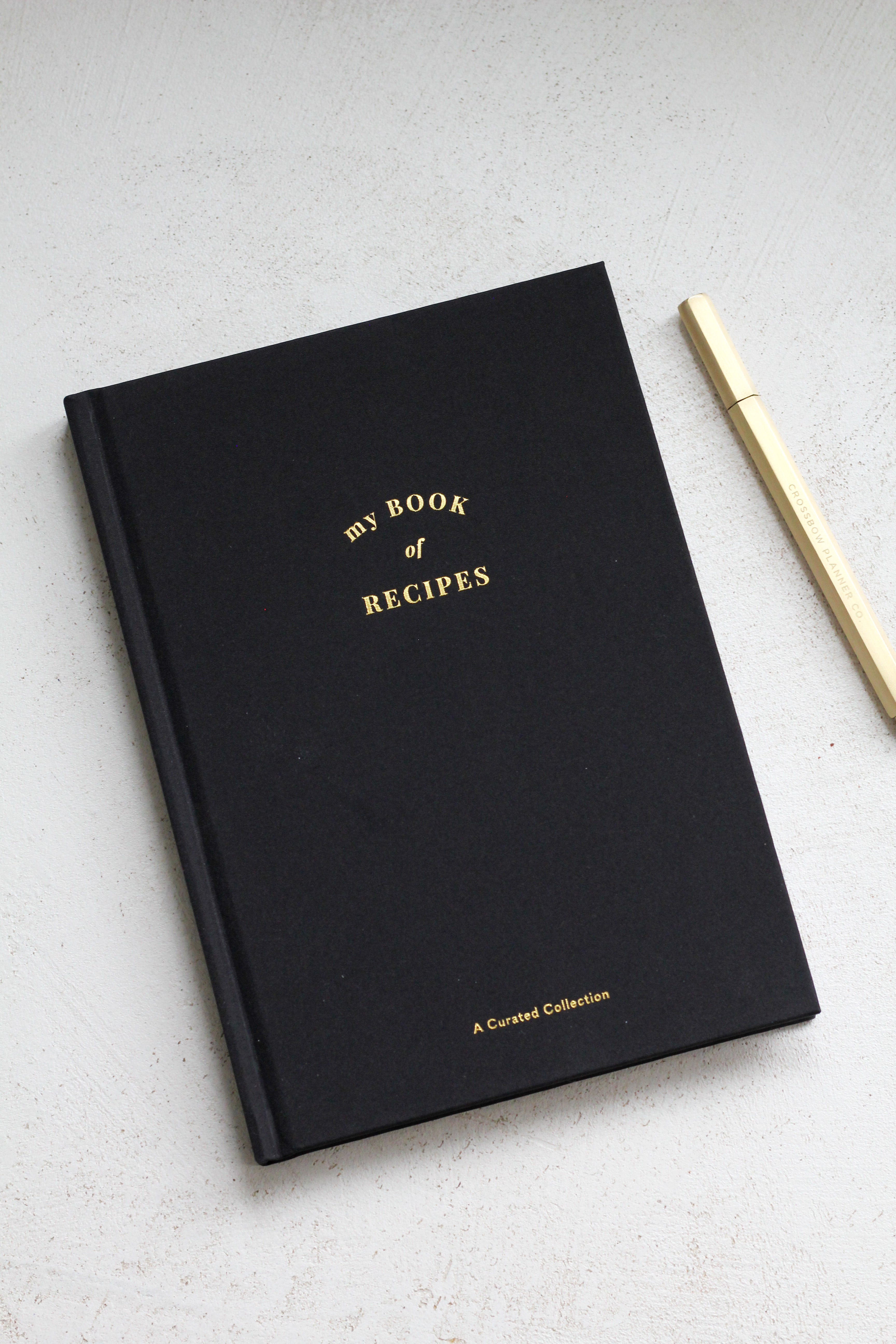 BLANK RECIPE BOOK